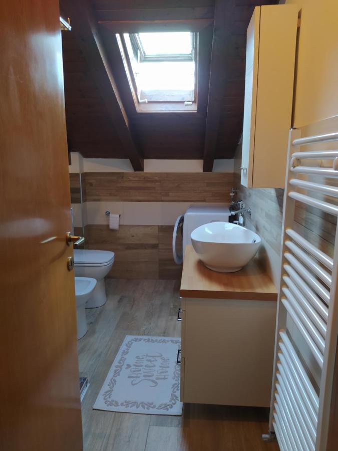 La Mansarda Di Sabina. Apartment Фиера ди Примиеро Екстериор снимка